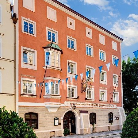 Altstadt- Und Businesshotel Pfaubraeu - Brauereigasthof - Fruehstuecksbuffet - Kostenfreie Radgarage - Hunde Willkommen Trostberg an der Alz Buitenkant foto
